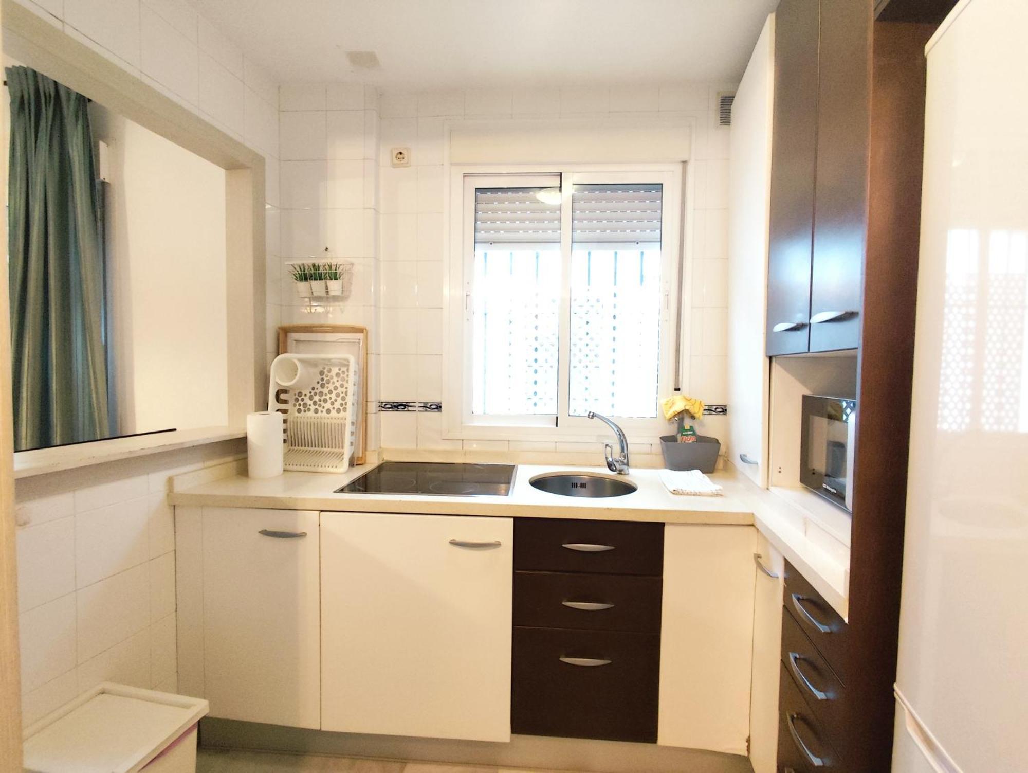 Apartamento San Luis. Plaza De Parking Gratis!!! Sevilla Exterior foto